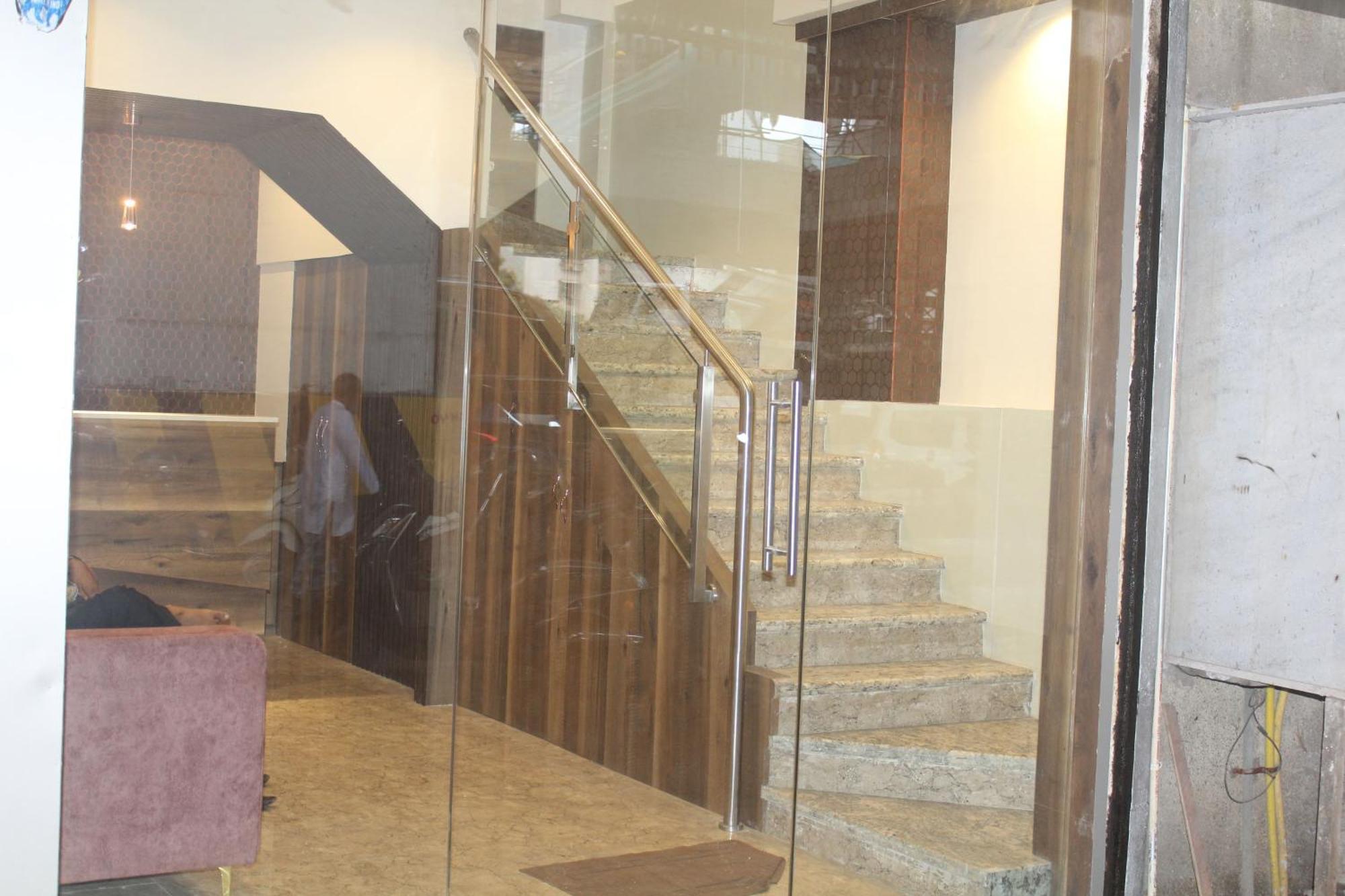 Hotel Metro Inn Мумбаи Экстерьер фото