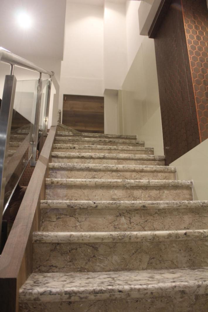 Hotel Metro Inn Мумбаи Экстерьер фото